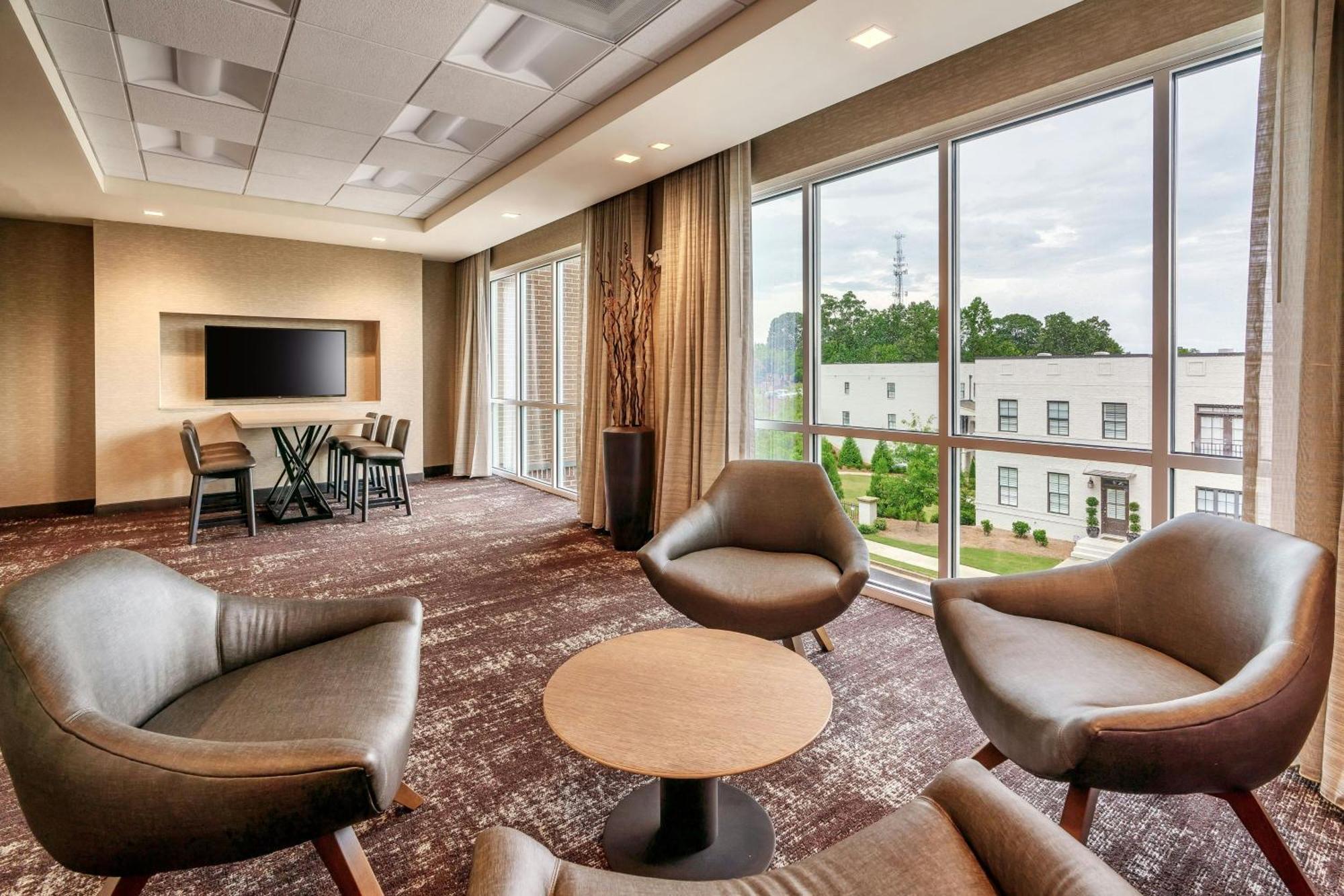 מלון Courtyard By Marriott Atlanta Duluth Downtown מראה חיצוני תמונה